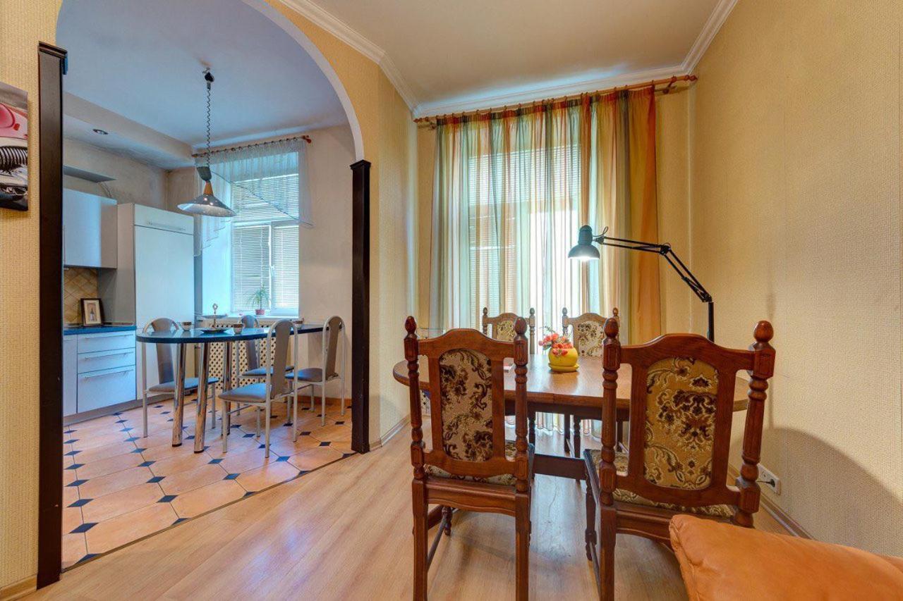 Apartments With Three Rooms On Shevchenko Blvd Kiev Ngoại thất bức ảnh